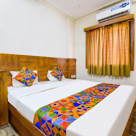 Fabexpress Nishesh Tower Hotel Ujjain Exterior photo